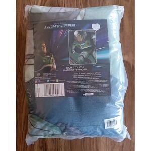 Buzz Lightyear "Brave Buzz" Kids 40" x 50" Silk Touch Sherpa Throw NEW